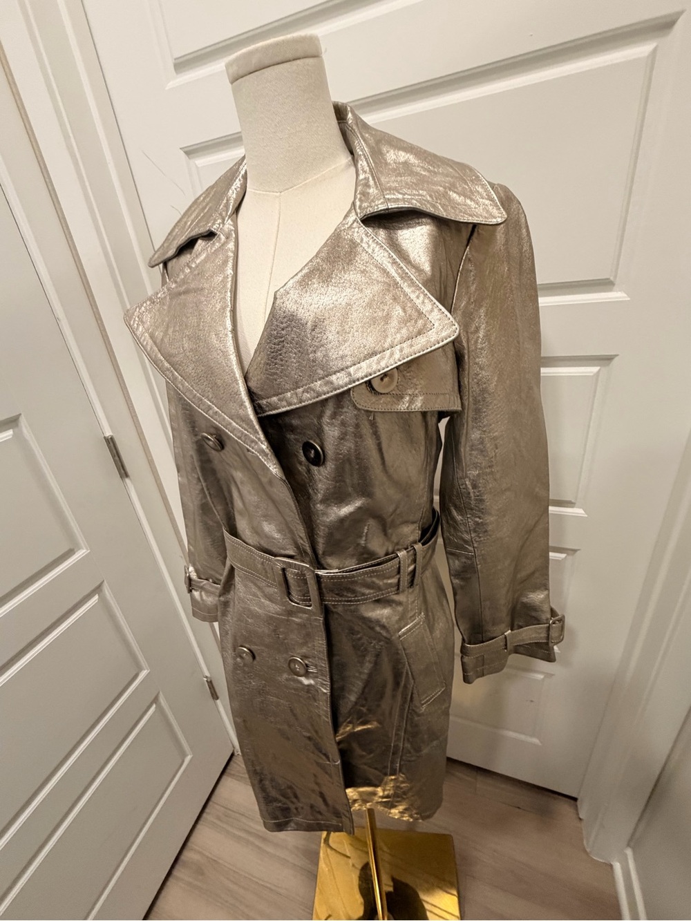 Newport News Metallic Leather Silver Trench Coat with Belt NWT - Picture 3 of 14